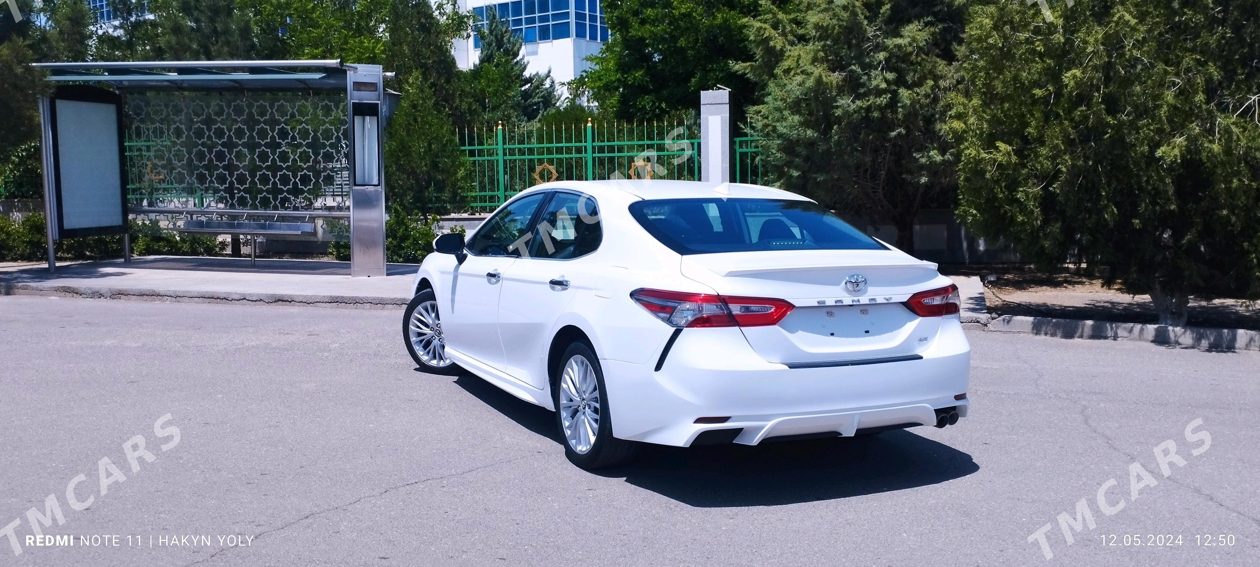 Toyota Camry 2019 - 350 000 TMT - Bäherden - img 3