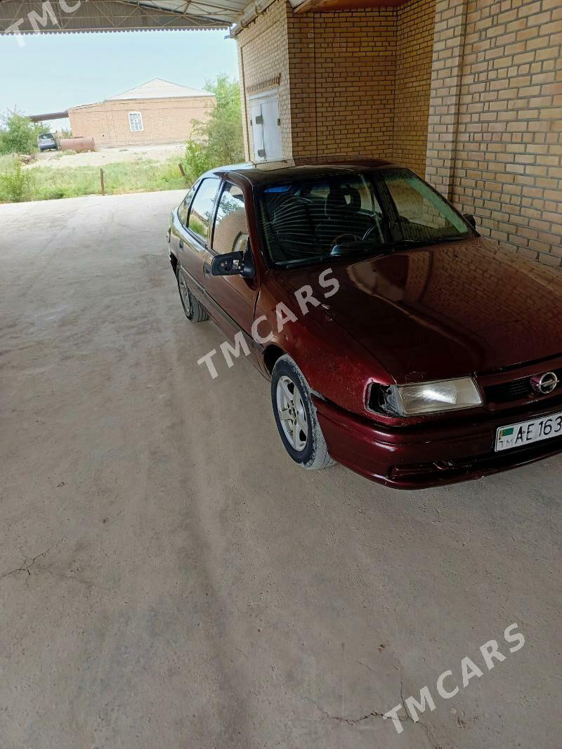 Opel Vectra 1992 - 16 000 TMT - Мургап - img 3