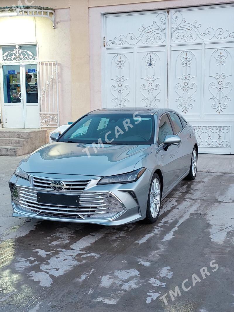 Toyota Avalon 2018 - 450 000 TMT - Анев - img 2