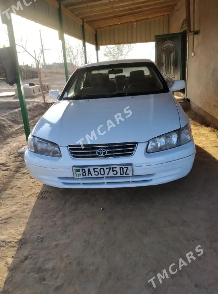 Toyota Camry 1998 - 90 000 TMT - Акдепе - img 3