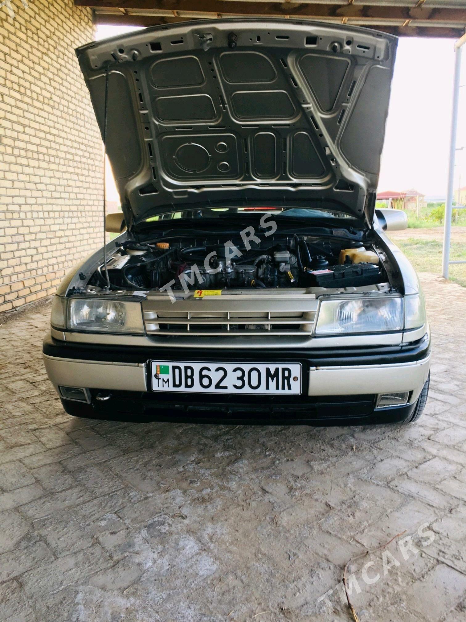 Opel Vectra 1990 - 39 000 TMT - Baýramaly - img 9