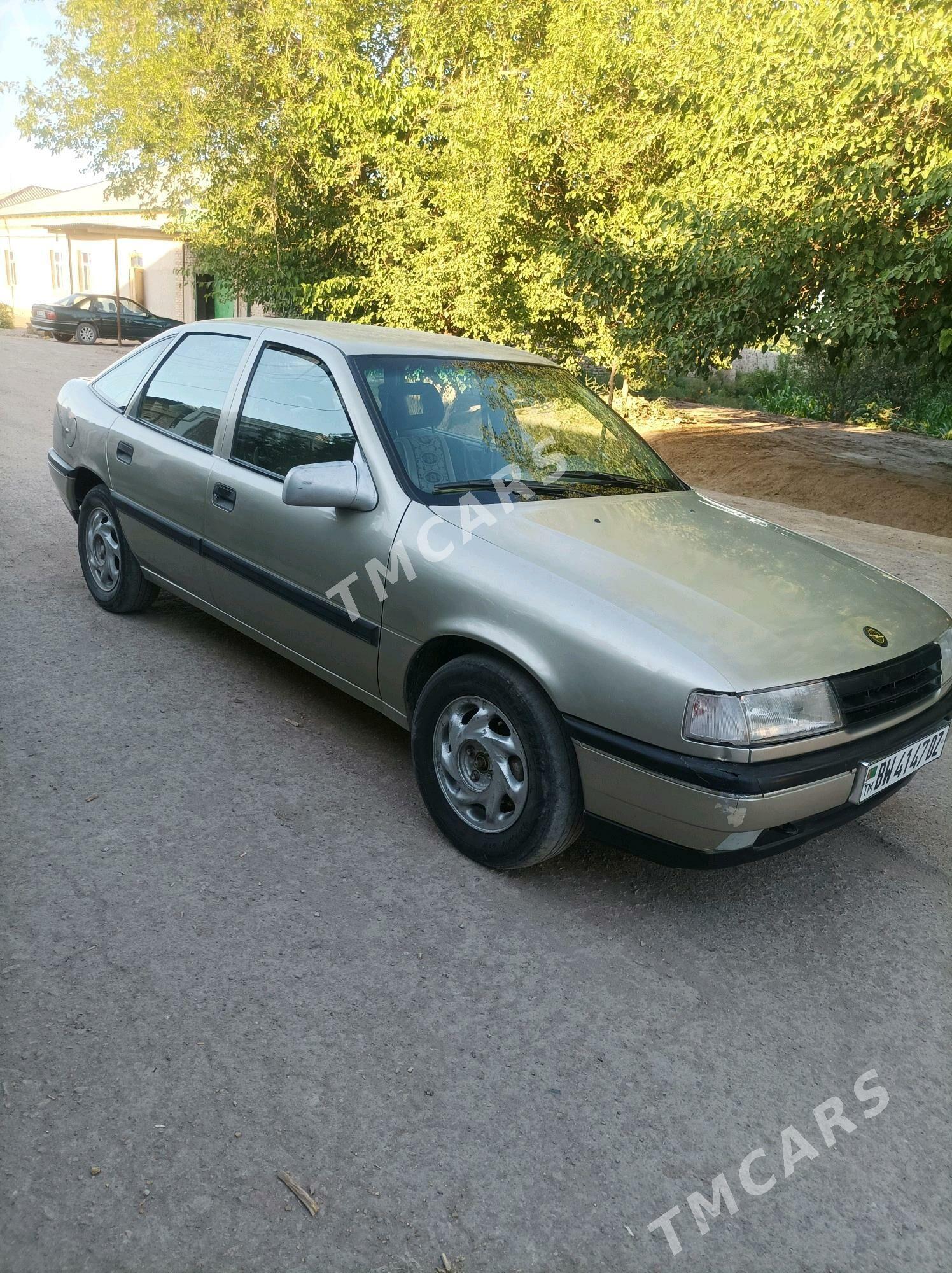 Opel Vectra 1990 - 30 000 TMT - Шабатский этрап - img 3