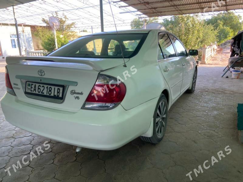 Toyota Camry 2003 - 130 000 TMT - Халач - img 4