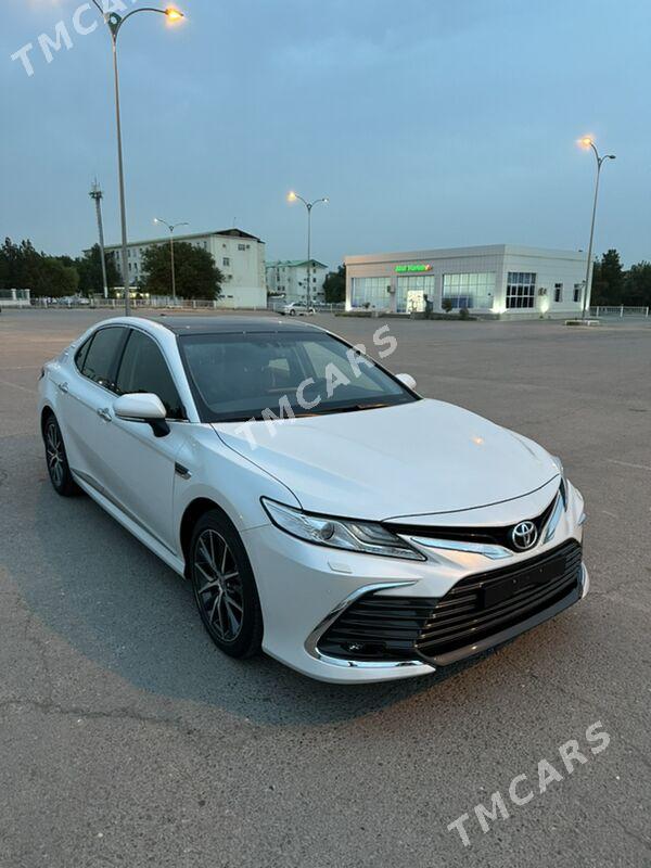 Toyota Camry 2023 - 730 000 TMT - Ашхабад - img 3