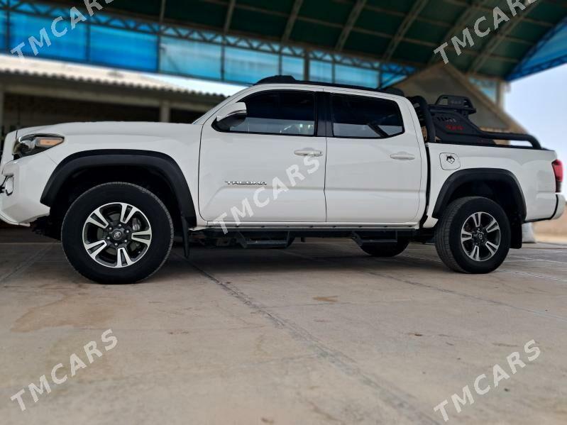 Toyota Tacoma 2019 - 440 000 TMT - Türkmengala - img 2