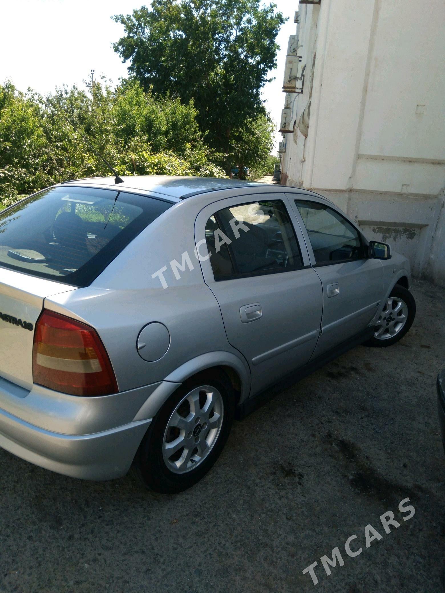 Opel Astra 2002 - 68 000 TMT - Дашогуз - img 3