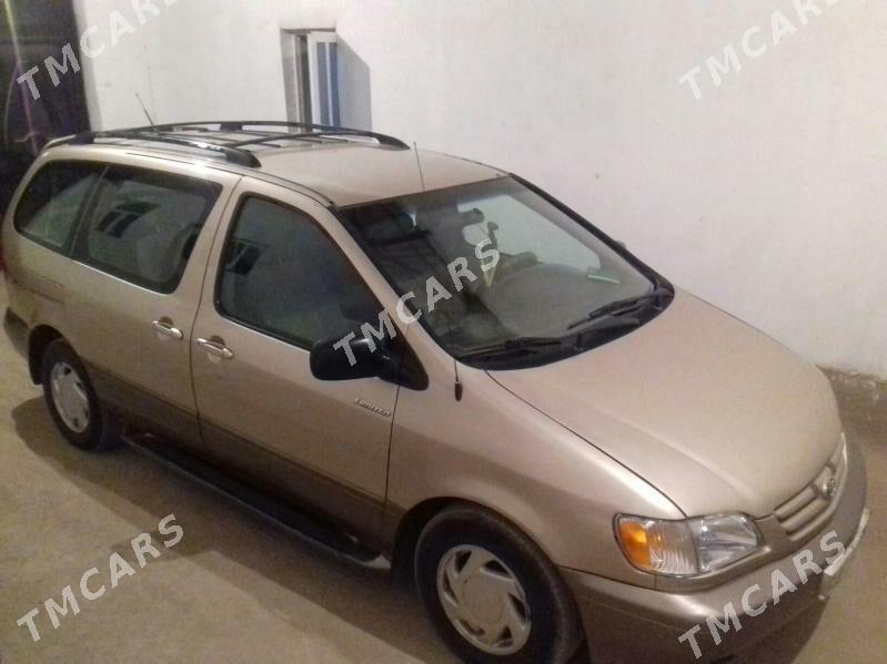 Toyota Sienna 2001 - 105 000 TMT - Койтендаг - img 4