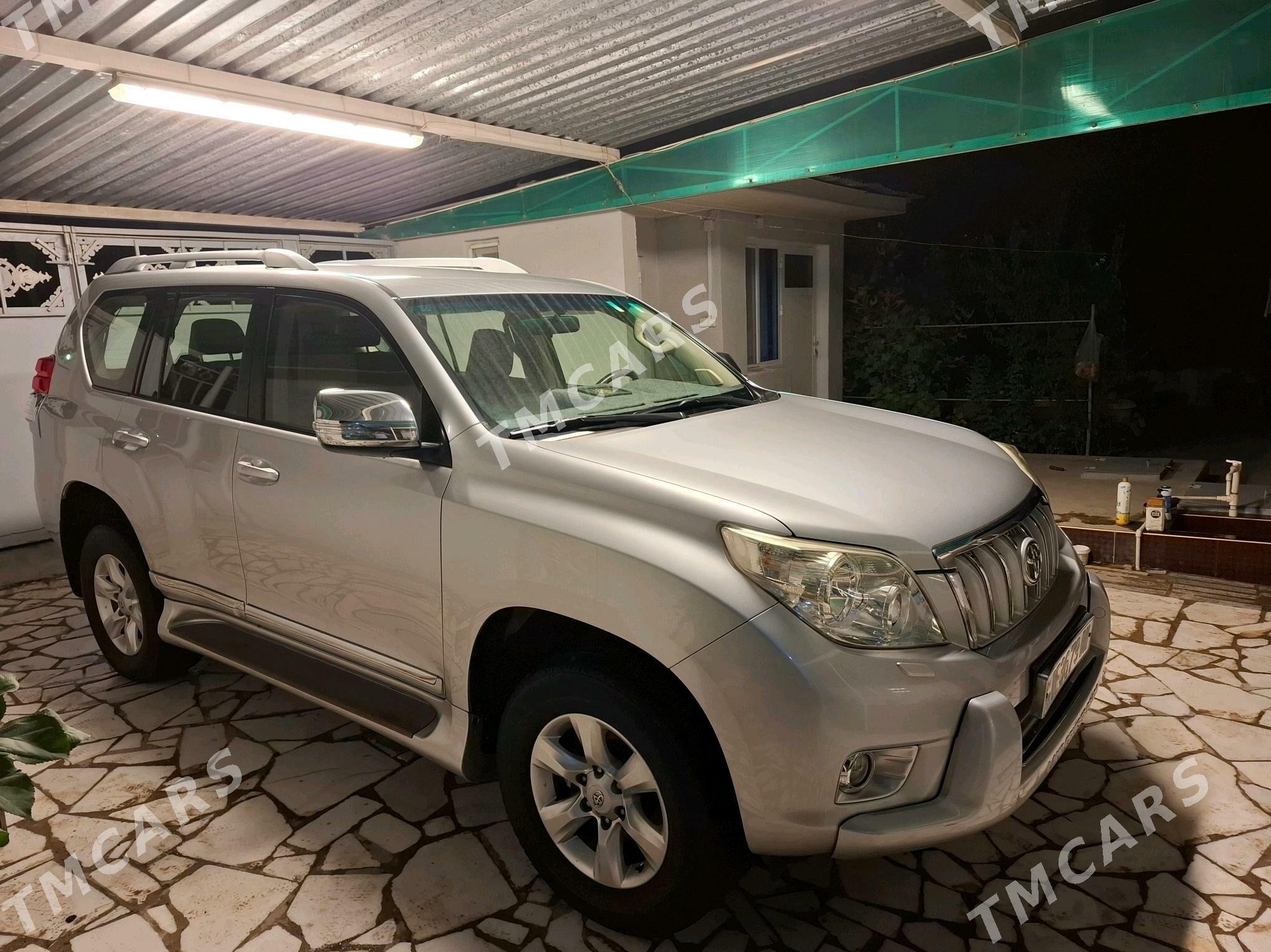 Toyota Land Cruiser Prado 2011 - 425 000 TMT - Türkmenbaşy - img 2