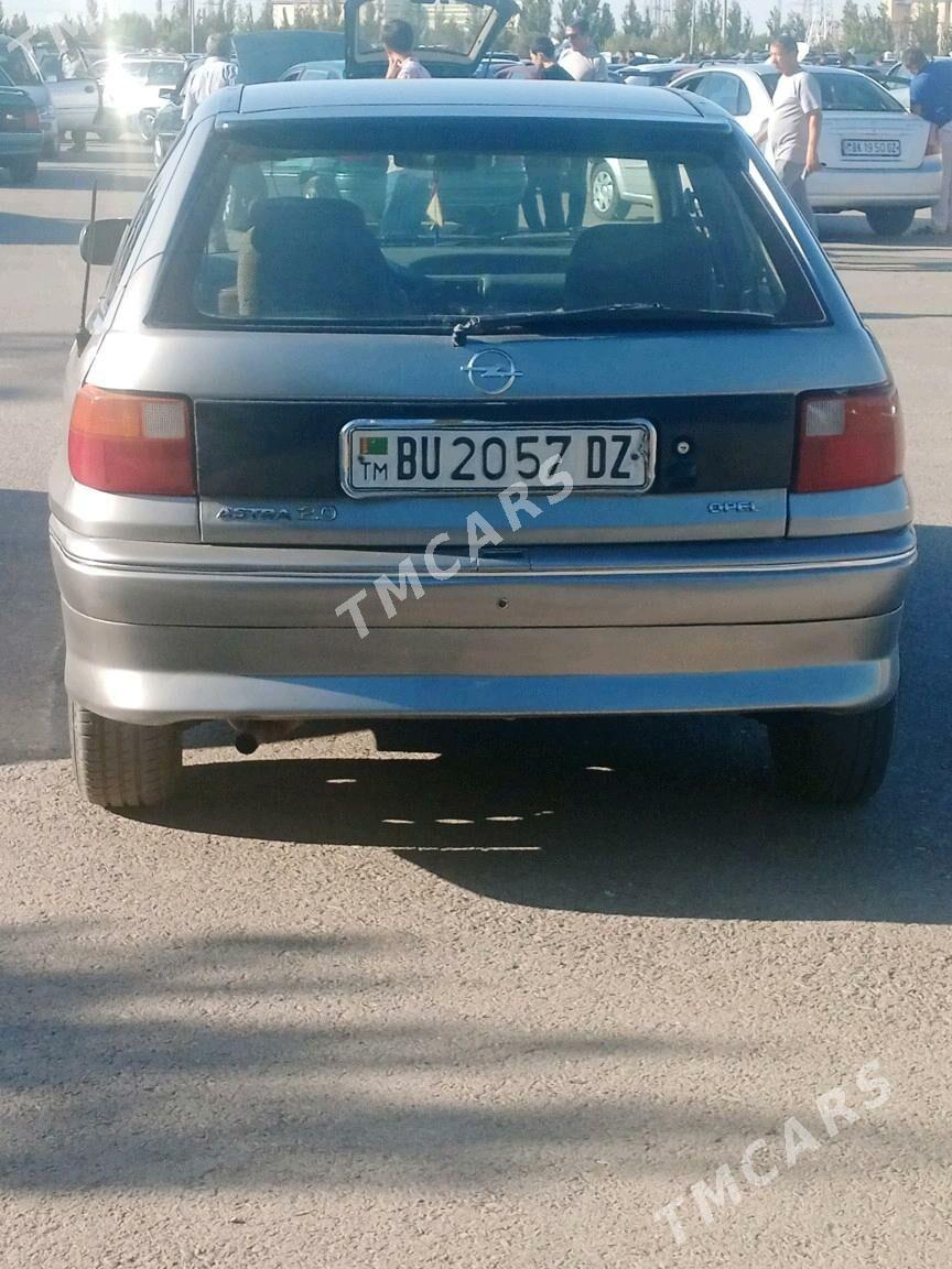 Opel Astra 1994 - 30 000 TMT - Дашогуз - img 3