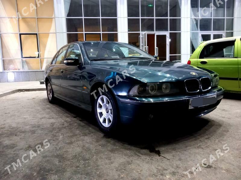 BMW E39 2000 - 90 000 TMT - Дашогуз - img 7