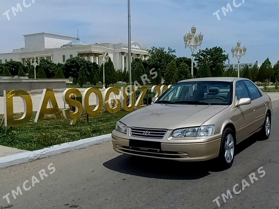 Toyota Camry 2001 - 130 000 TMT - Дашогуз - img 6