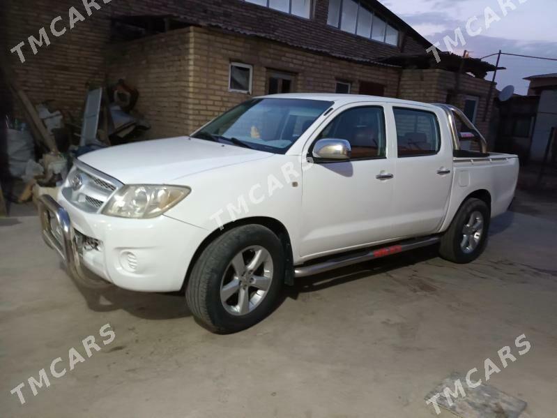 Toyota Hilux 2006 - 190 000 TMT - Туркменабат - img 2