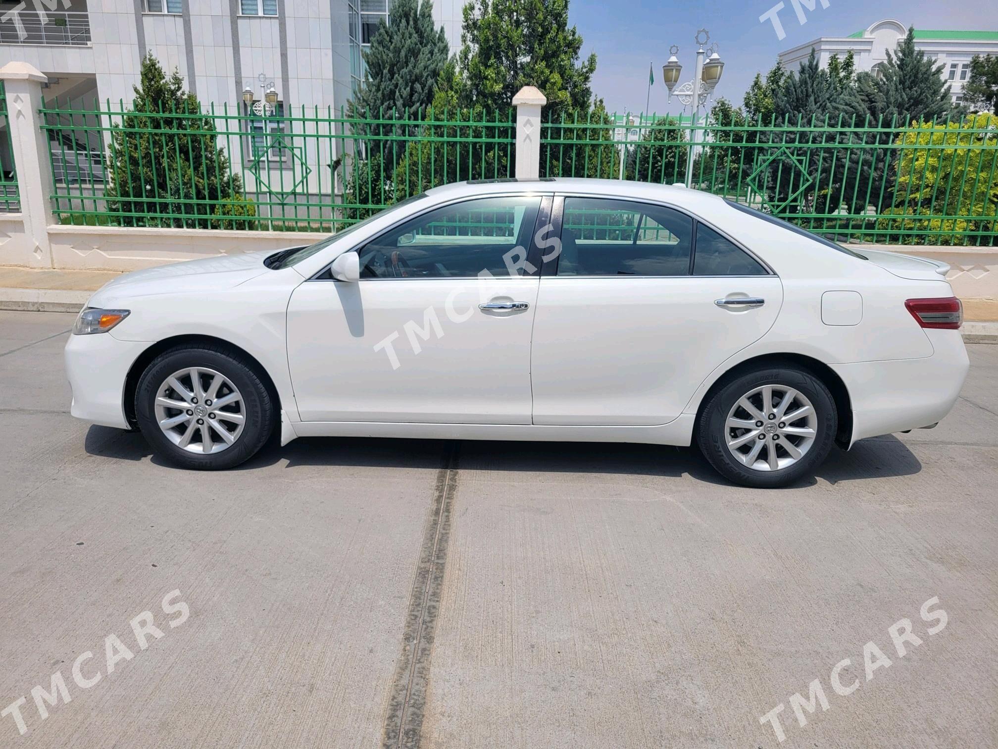 Toyota Camry 2010 - 205 000 TMT - Гёкдепе - img 4