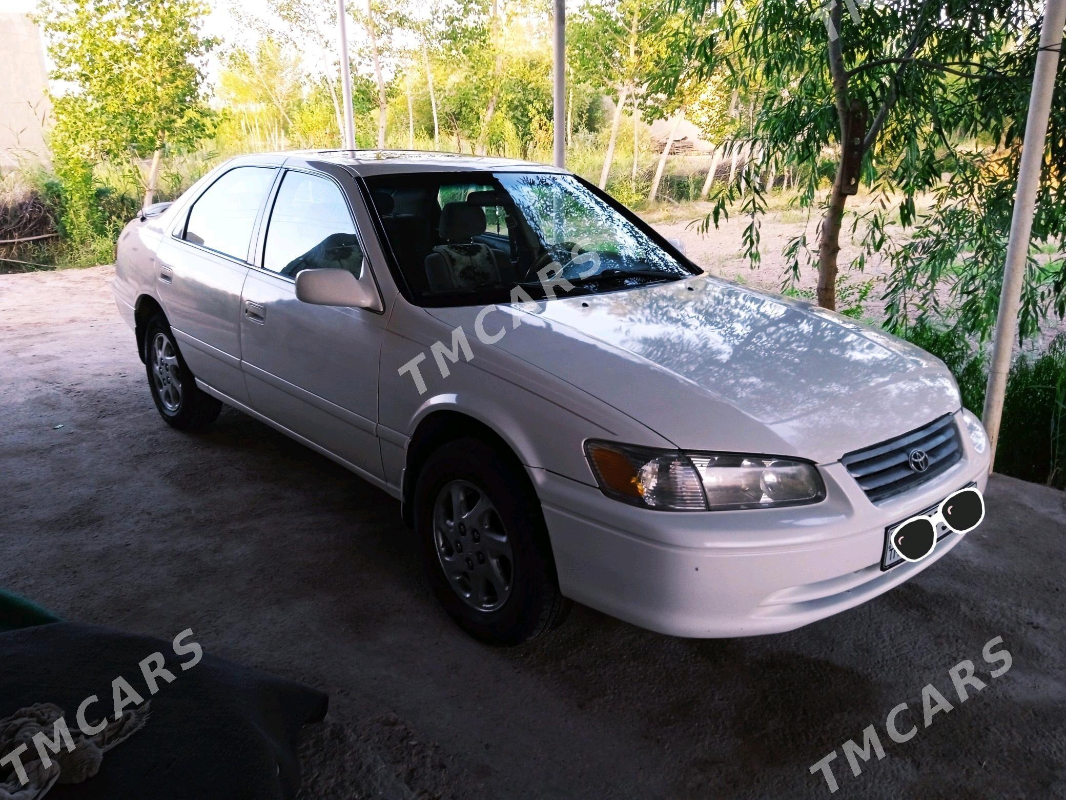 Toyota Camry 2000 - 130 000 TMT - Кёнеургенч - img 5