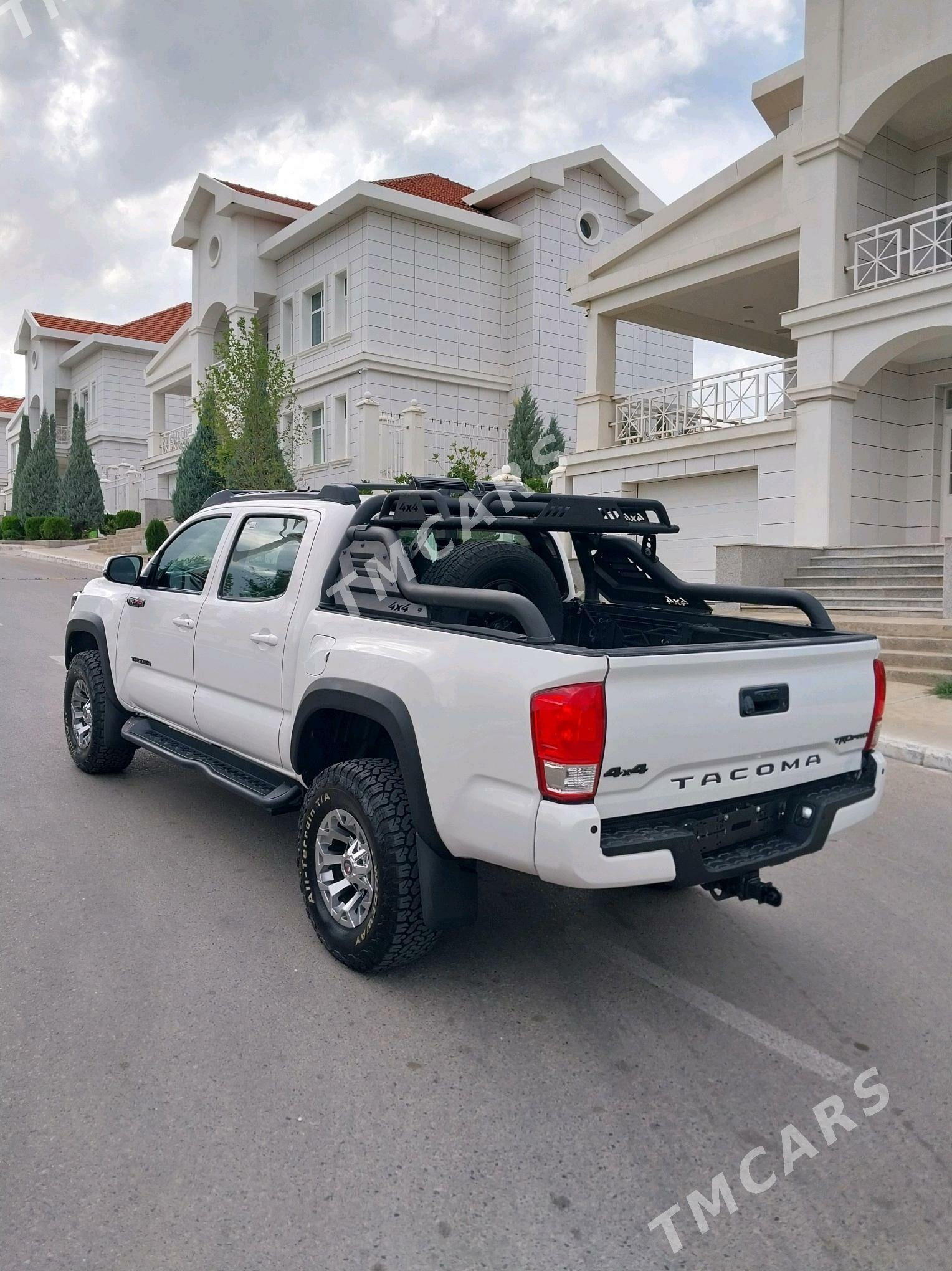 Toyota Tacoma 2017 - 500 000 TMT - Aşgabat - img 4