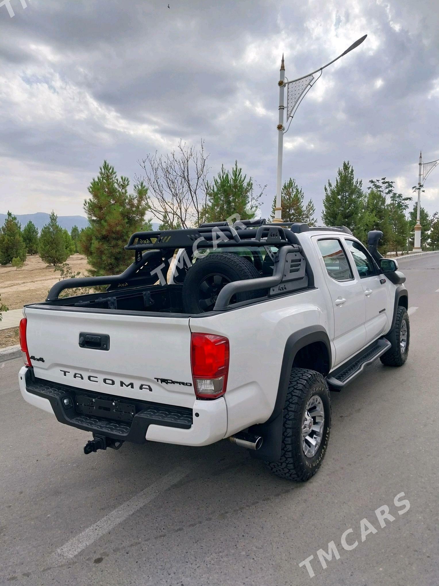 Toyota Tacoma 2017 - 500 000 TMT - Aşgabat - img 7