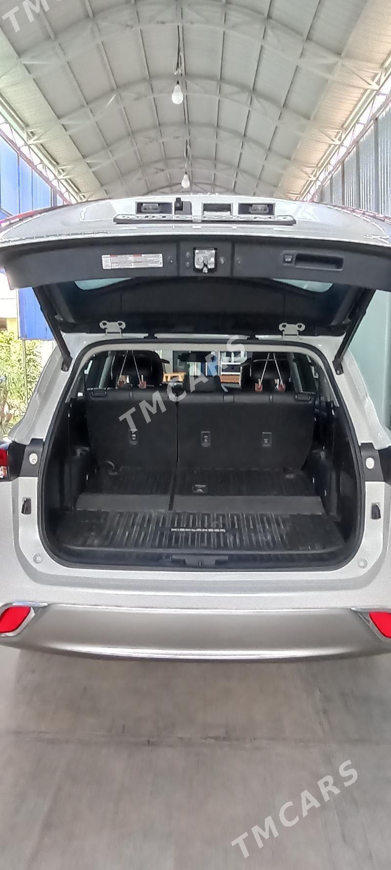 Toyota Highlander 2021 - 470 000 TMT - Büzmeýin - img 5