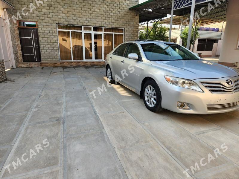 Toyota Camry 2010 - 220 000 TMT - Кака - img 4