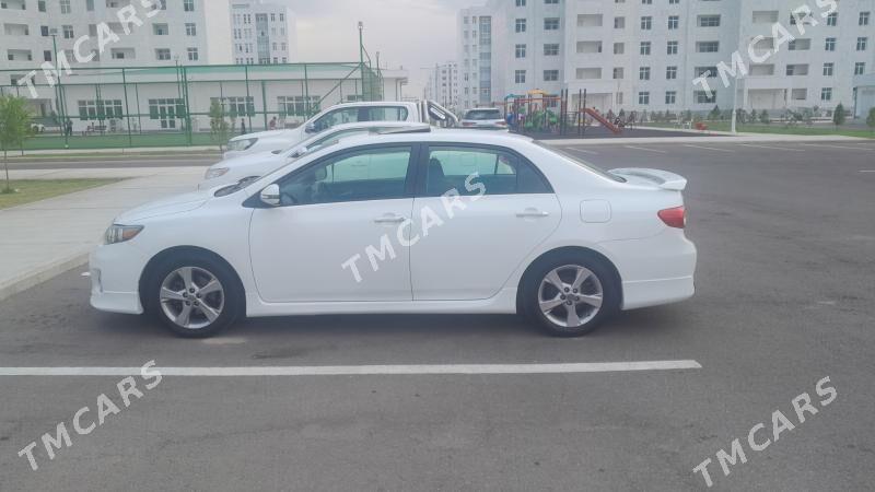 Toyota Corolla 2011 - 150 000 TMT - Ак-Бугдайский этрап - img 4