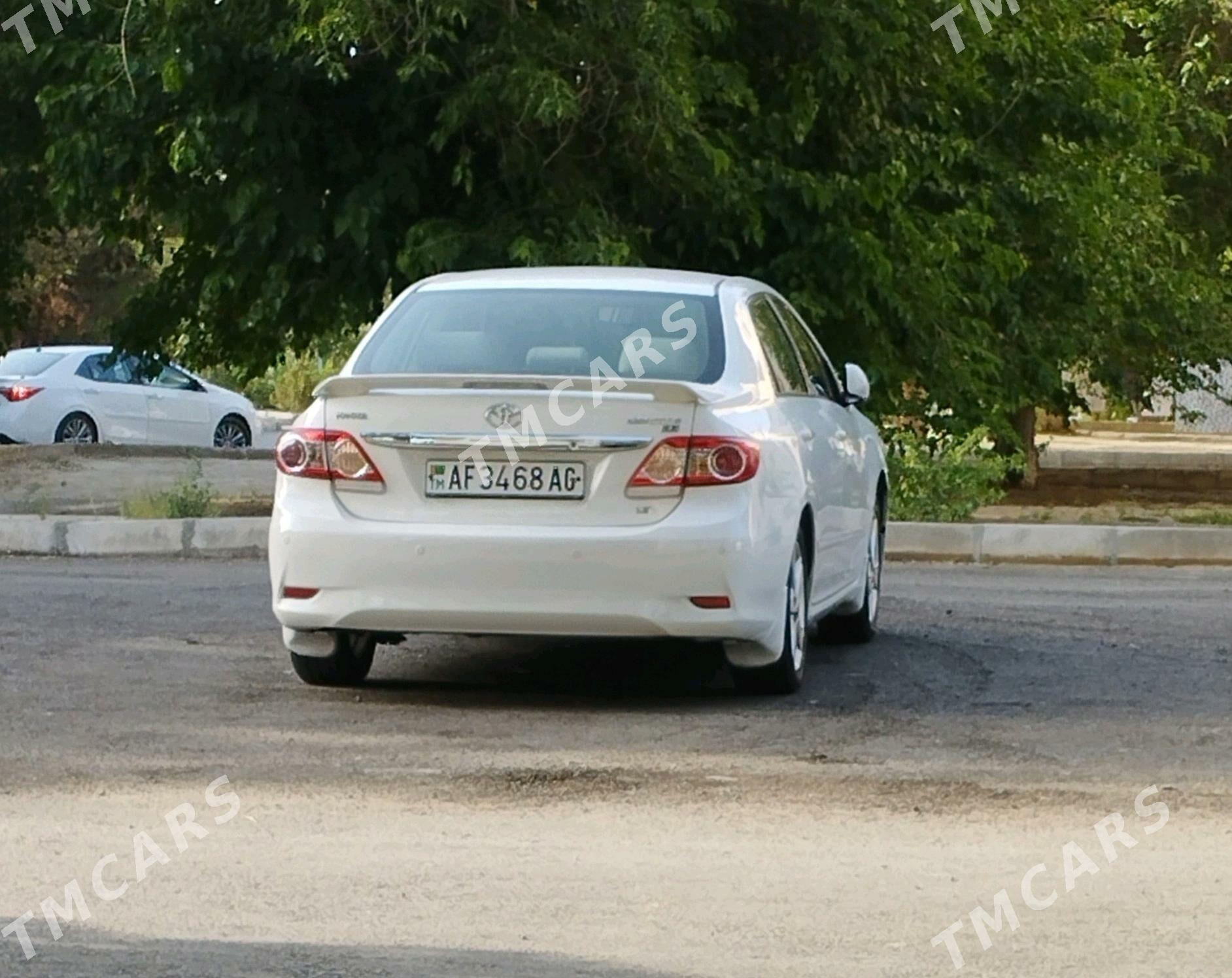 Toyota Corolla 2011 - 160 000 TMT - Aşgabat - img 4