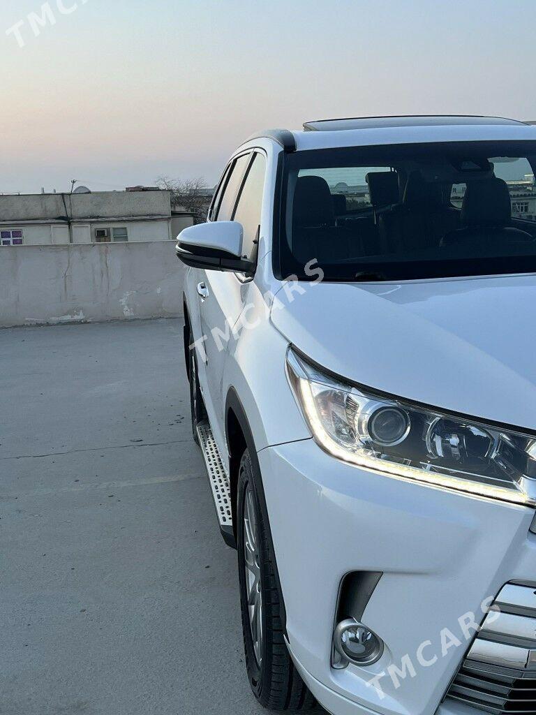 Toyota Highlander 2019 - 420 000 TMT - Aşgabat - img 3