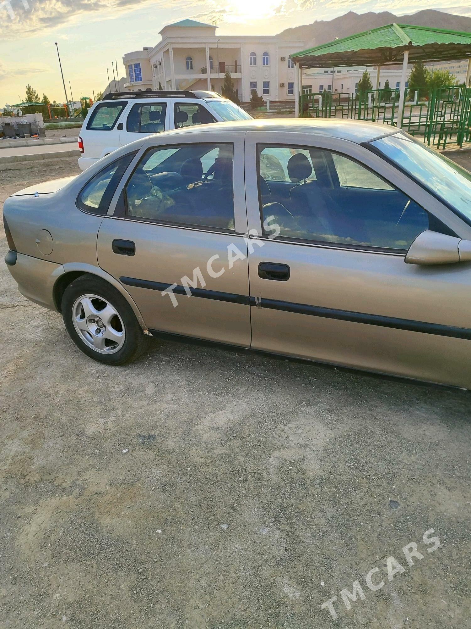 Opel Vectra 1998 - 40 000 TMT - Türkmenbaşy - img 4