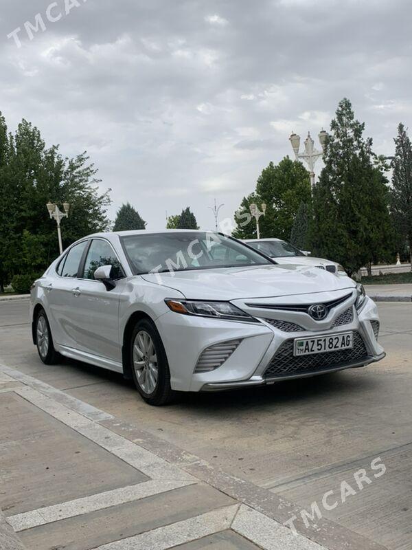 Toyota Camry 2019 - 310 000 TMT - Aşgabat - img 4