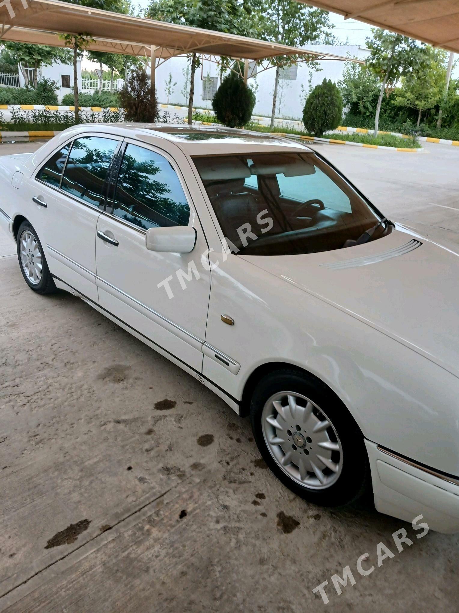 Mercedes-Benz E320 1998 - 85 000 TMT - Aşgabat - img 5