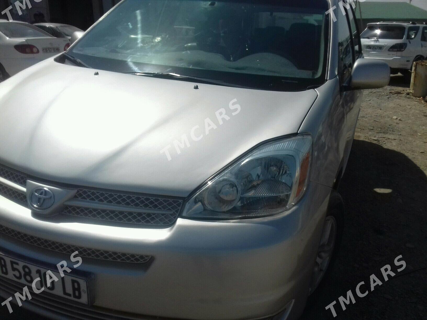 Toyota Sienna 2004 - 200 000 TMT - Türkmenabat - img 3