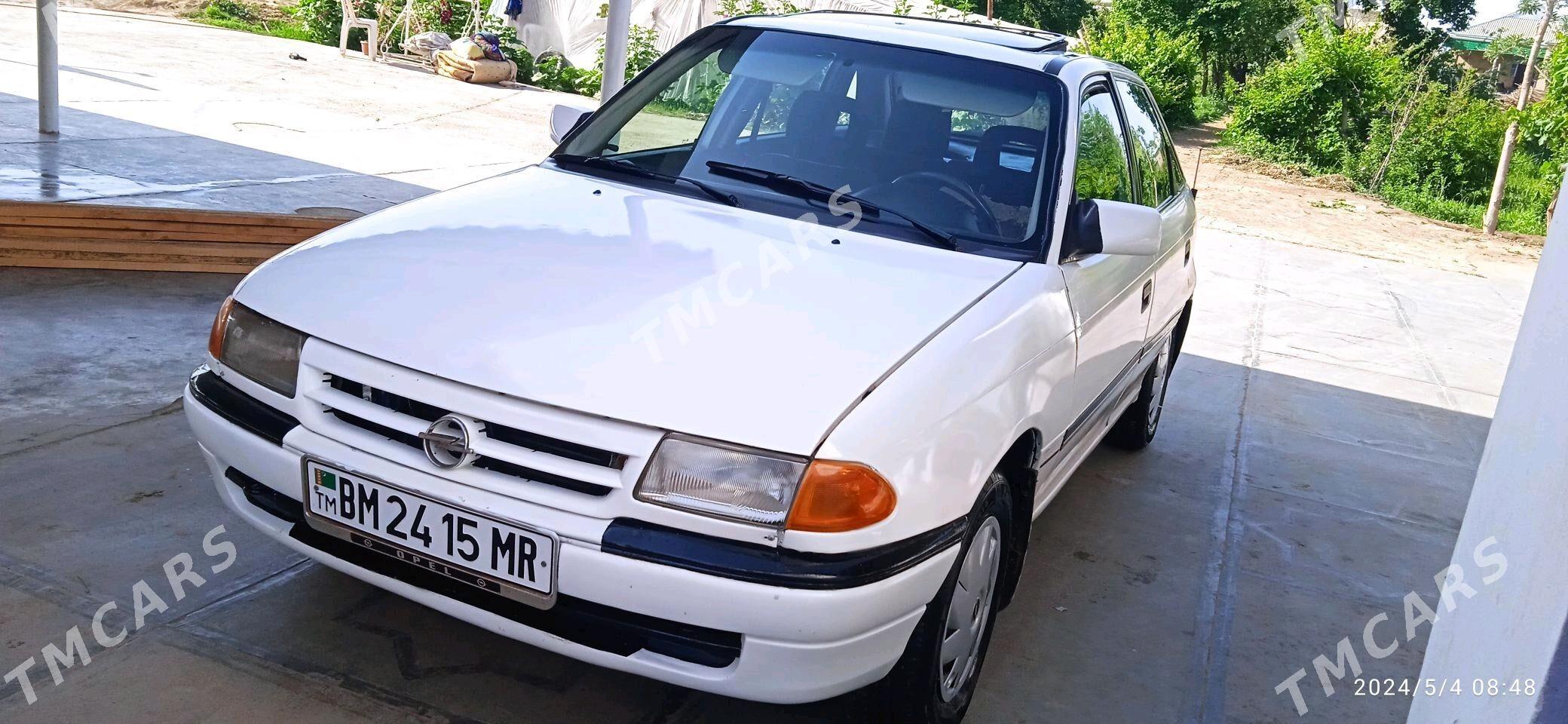Opel Astra 1994 - 27 000 TMT - Сакарчага - img 5