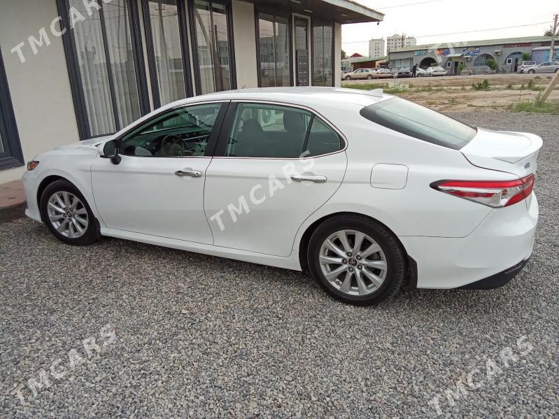 Toyota Camry 2019 - 320 000 TMT - Мары - img 2