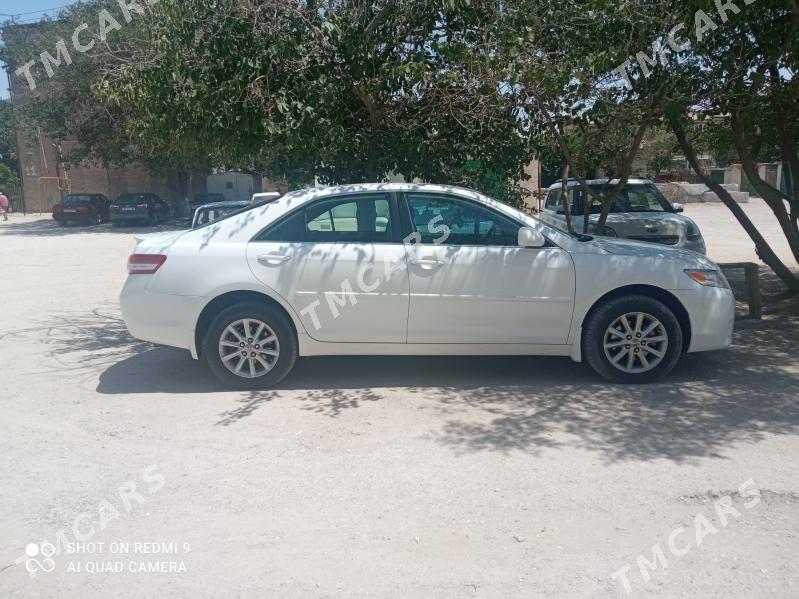 Toyota Camry 2011 - 165 000 TMT - Balkanabat - img 2