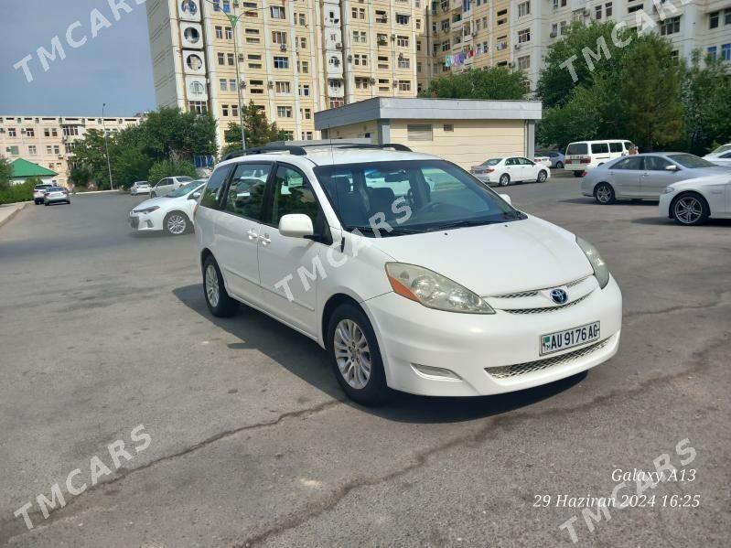 Toyota Sienna 2007 - 175 000 TMT - Ашхабад - img 3