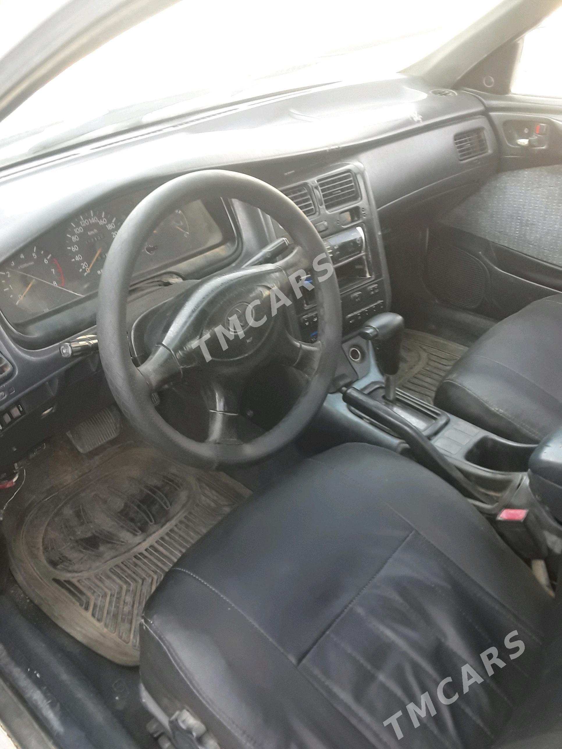 Toyota Corona 1995 - 50 000 TMT - Halaç - img 4