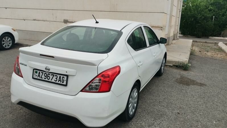 Nissan Versa 2018 - 120 000 TMT - Бедев - img 9