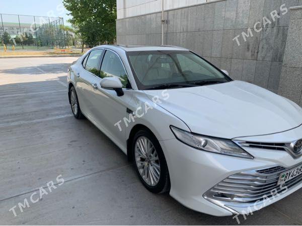 Toyota Camry 2019 - 335 000 TMT - Кëши - img 2