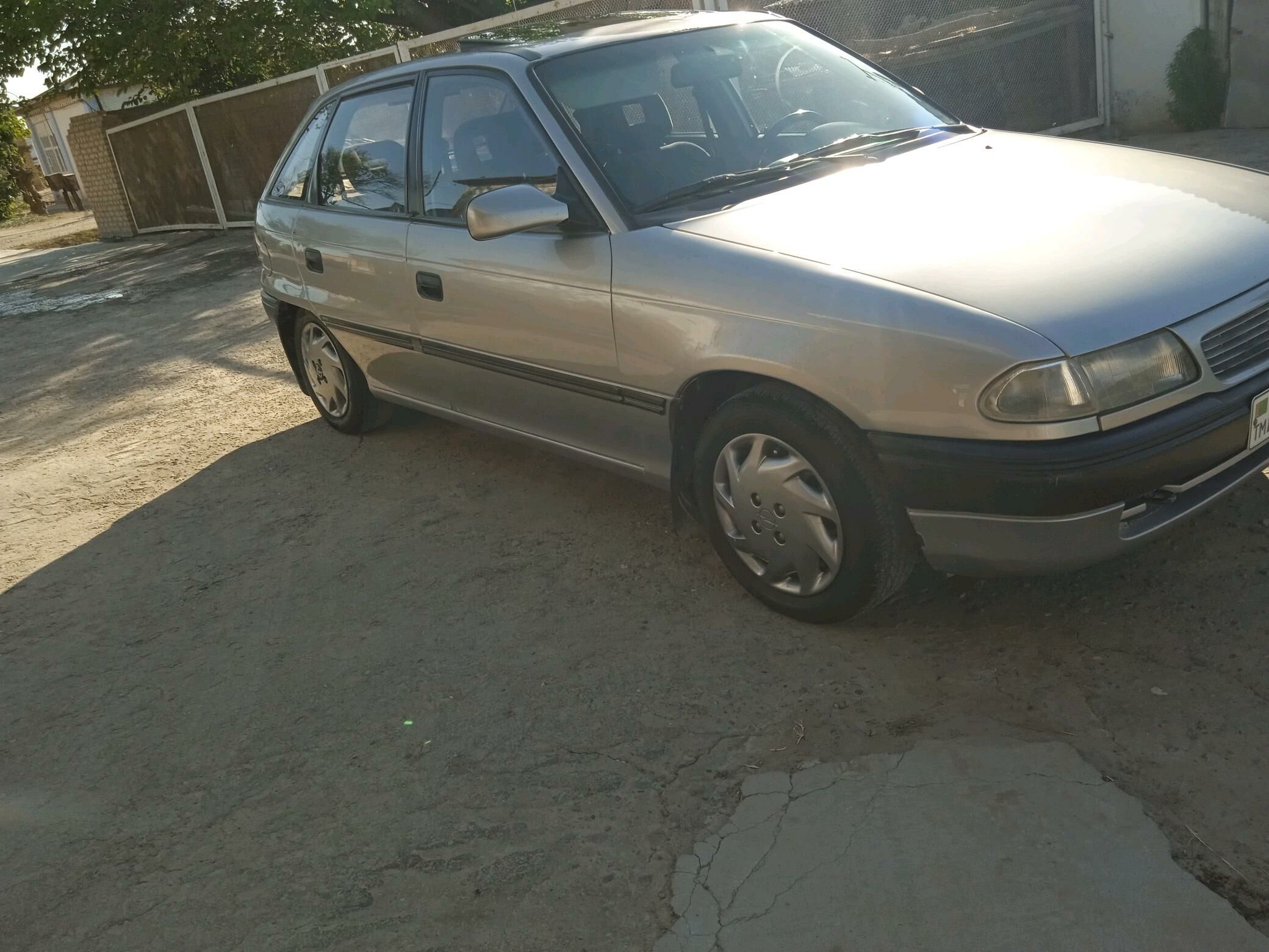 Opel Astra 1994 - 36 000 TMT - Мары - img 7