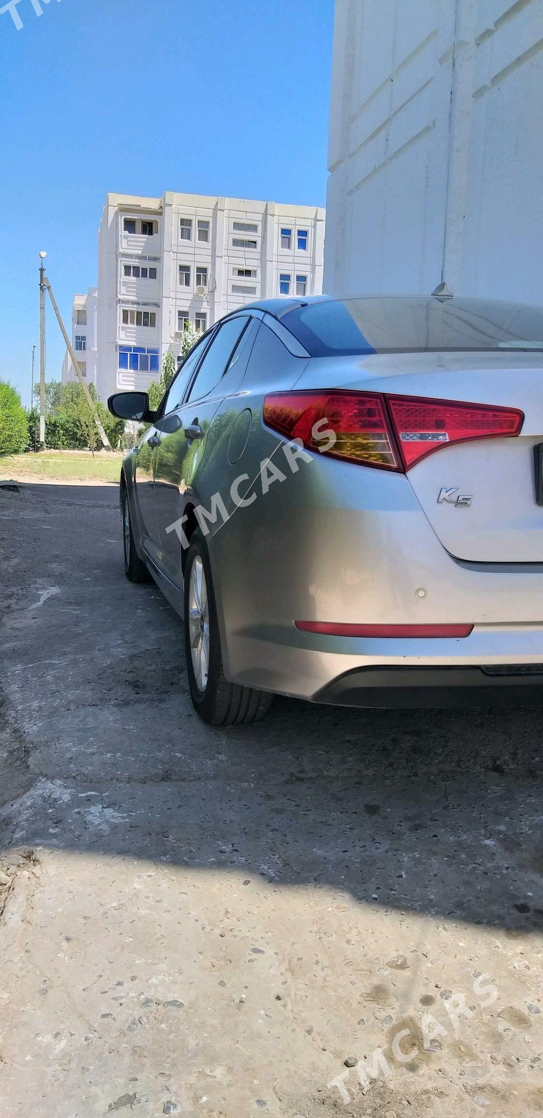 Kia Optima 2011 - 140 000 TMT - Дашогуз - img 6