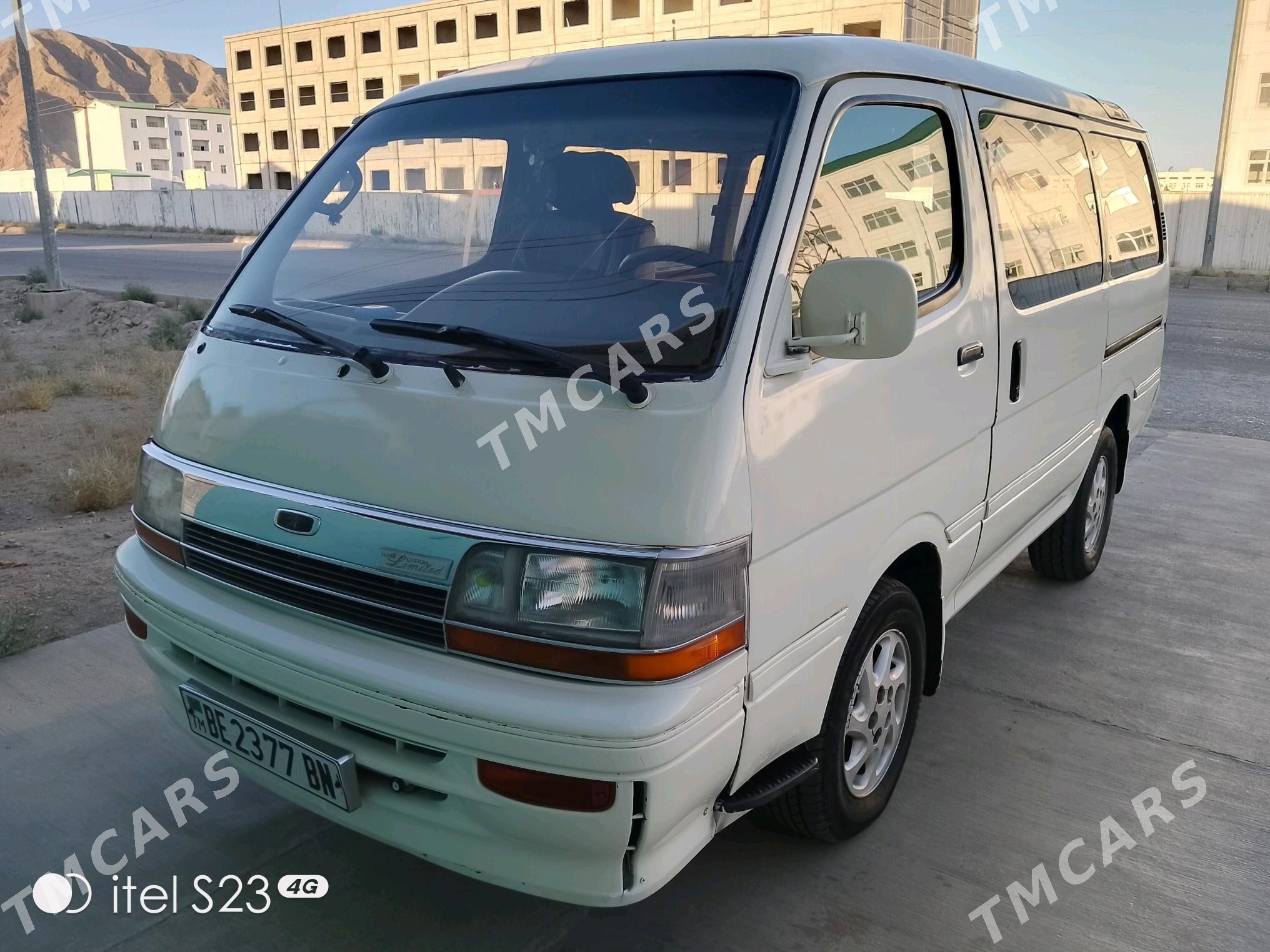 Toyota Hiace 1998 - 70 000 TMT - Балканабат - img 5