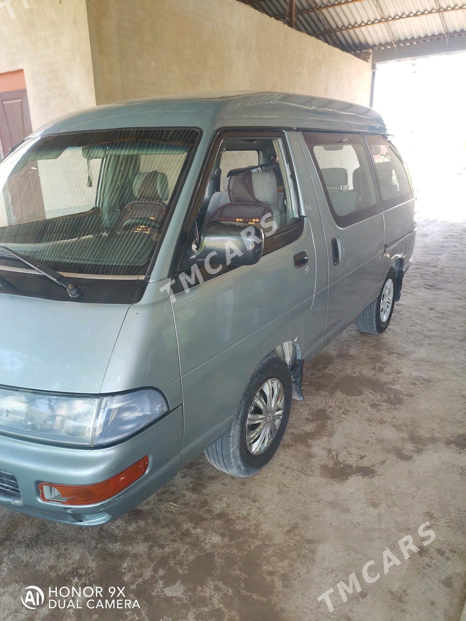 Toyota Town Ace 1992 - 56 000 TMT - Саят - img 2