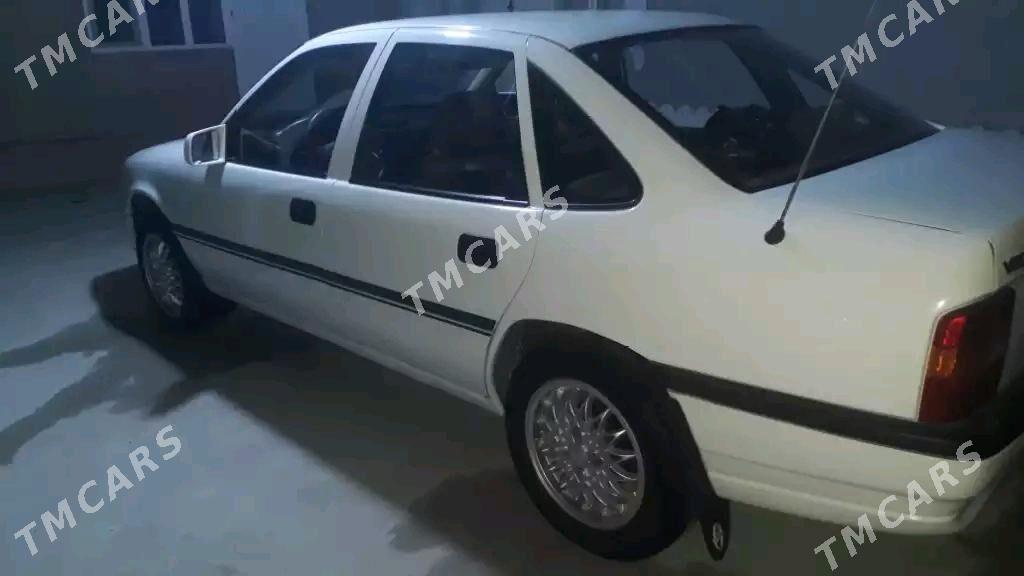 Opel Vectra 1991 - 27 000 TMT - Tejen - img 2