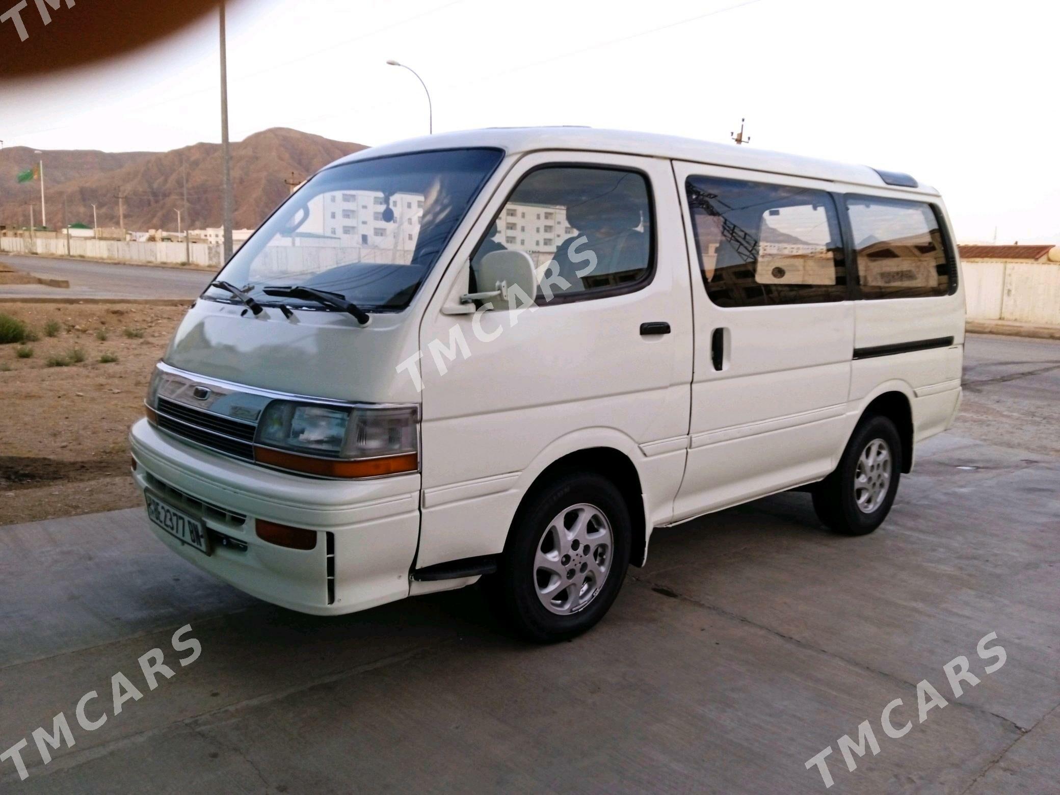 Toyota Hiace 1998 - 70 000 TMT - Balkanabat - img 7
