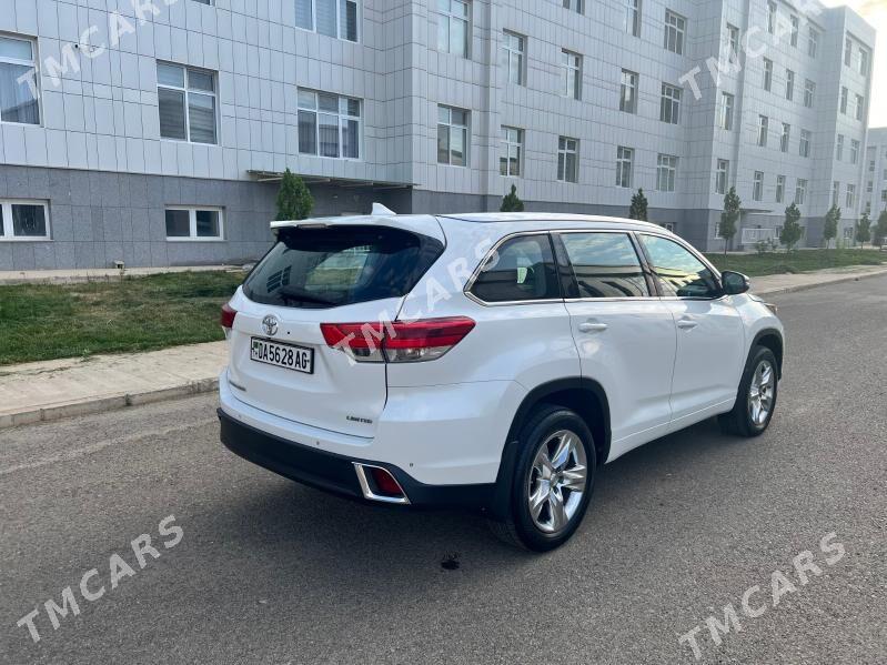 Toyota Highlander 2019 - 499 000 TMT - Гуртли - img 4