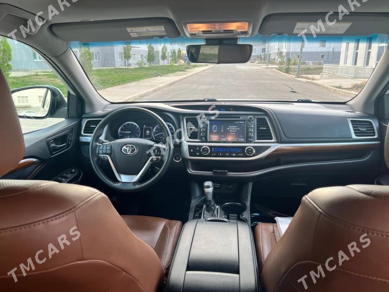 Toyota Highlander 2019 - 499 000 TMT - Гуртли - img 9
