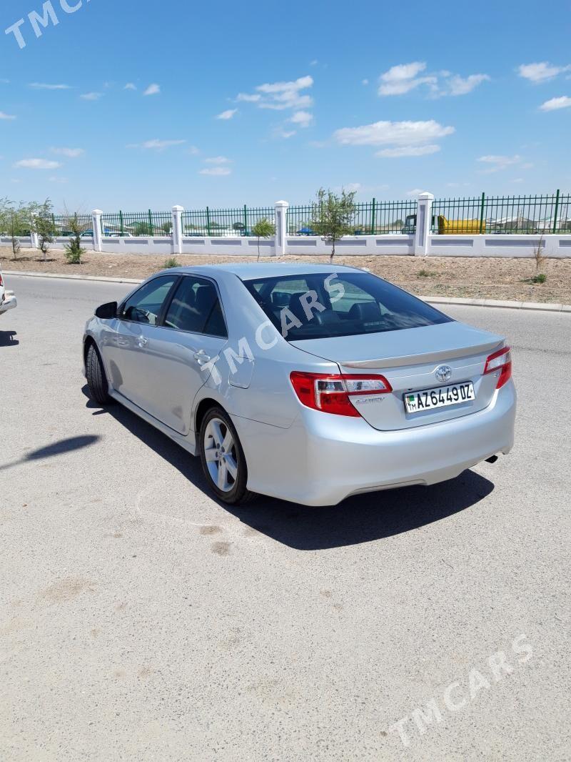 Toyota Camry 2014 - 200 000 TMT - Daşoguz - img 2