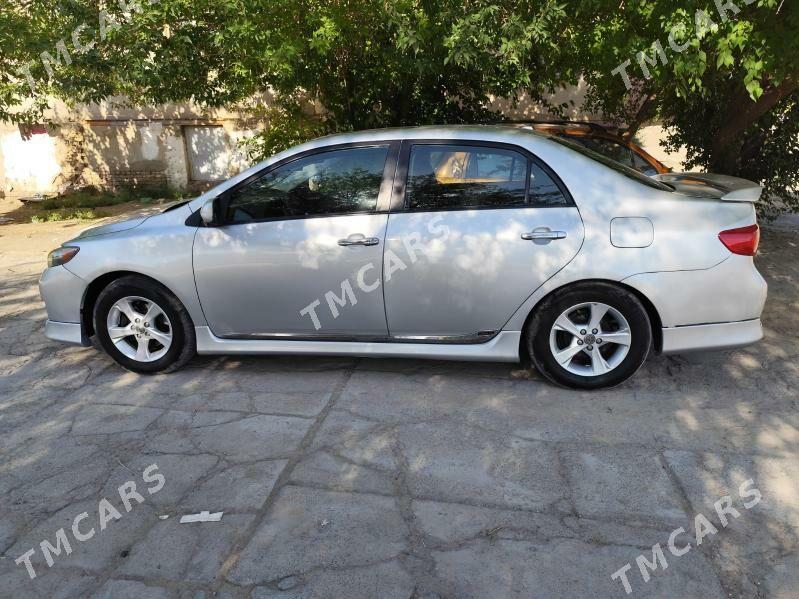 Toyota Corolla 2010 - 132 000 TMT - Туркменабат - img 2