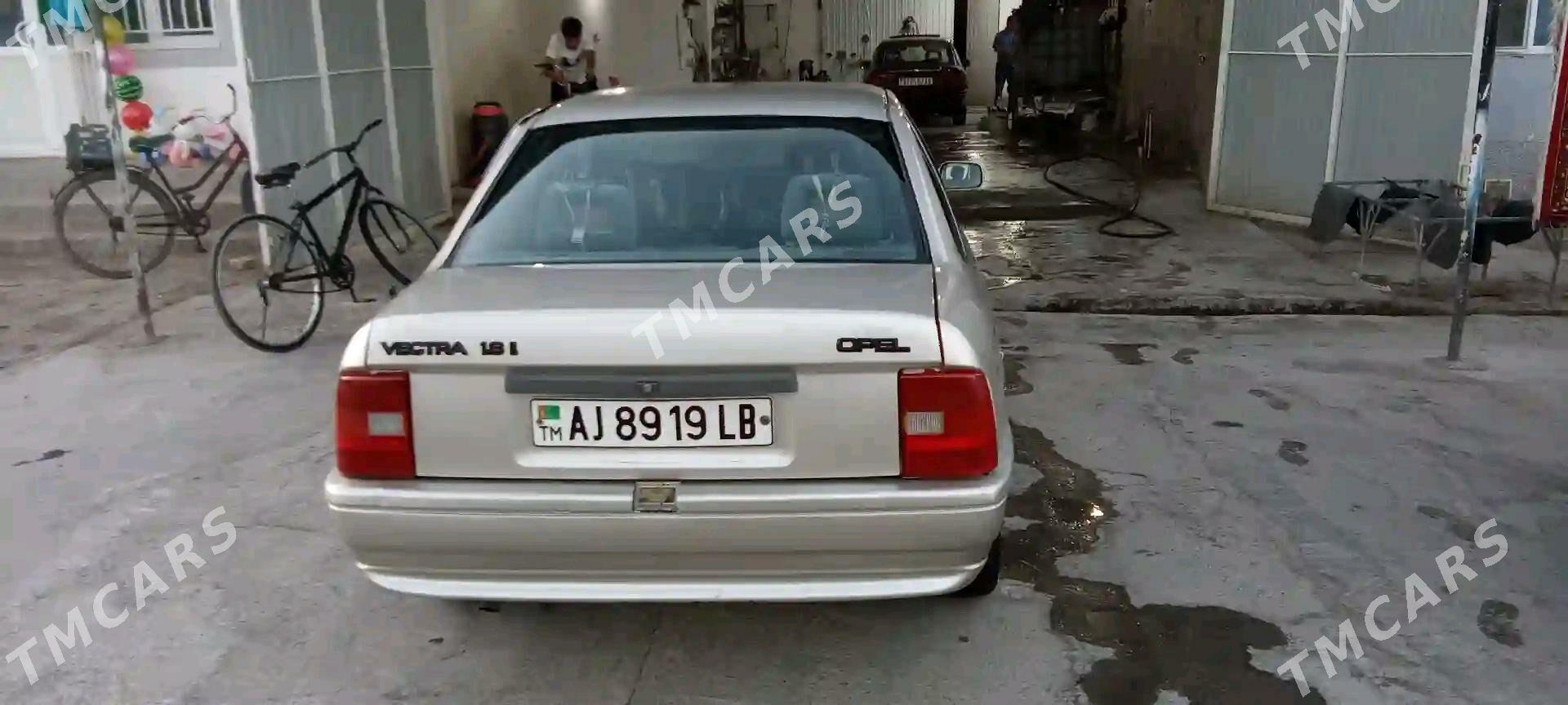 Opel Vectra 1991 - 25 000 TMT - Дянев - img 3