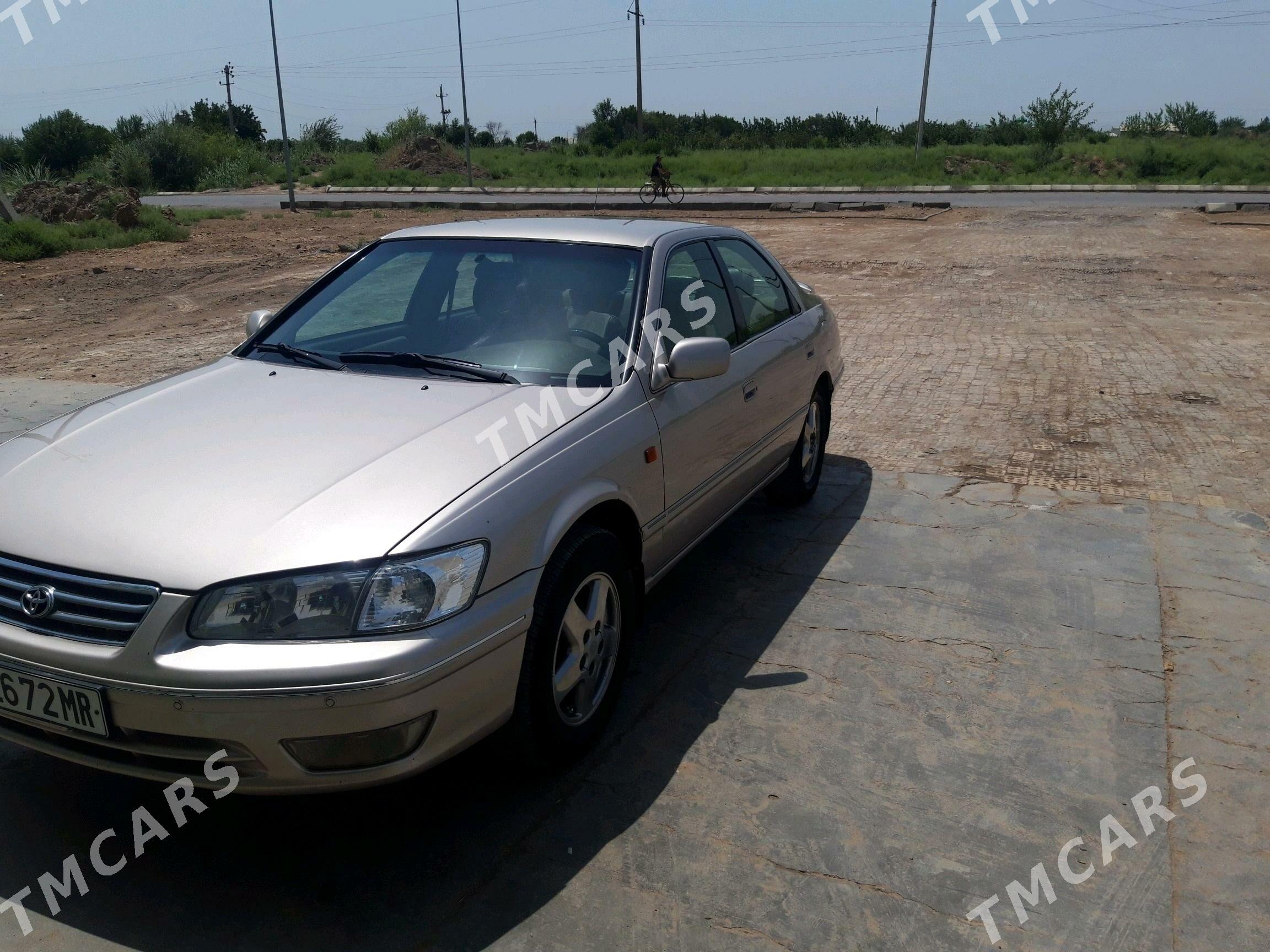 Toyota Camry 2000 - 115 000 TMT - Oguz han - img 2