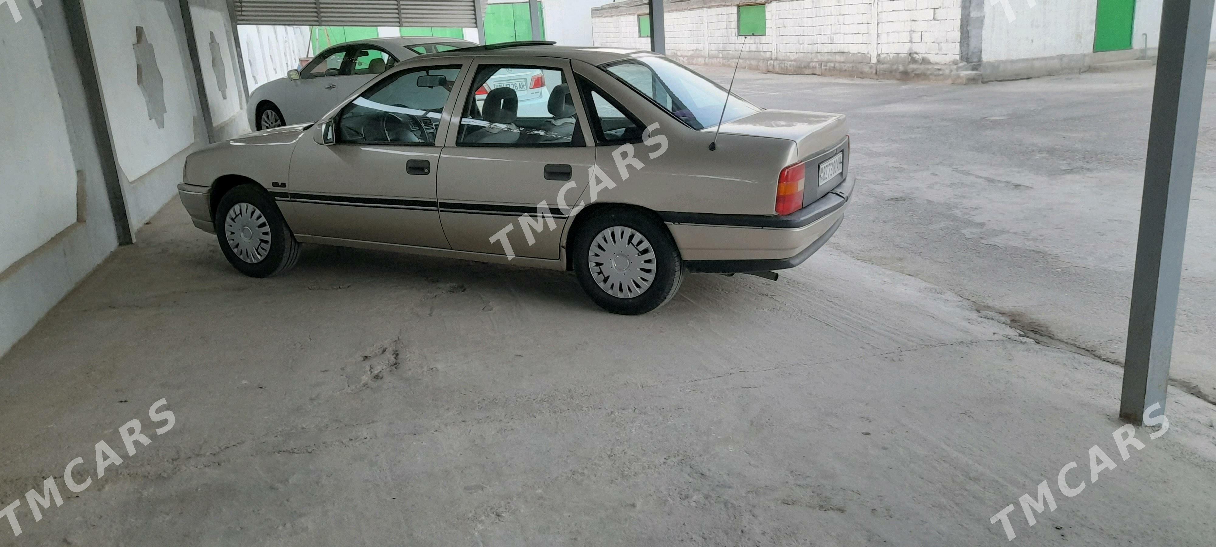 Opel Vectra 1991 - 35 000 TMT - Ак-Бугдайский этрап - img 2