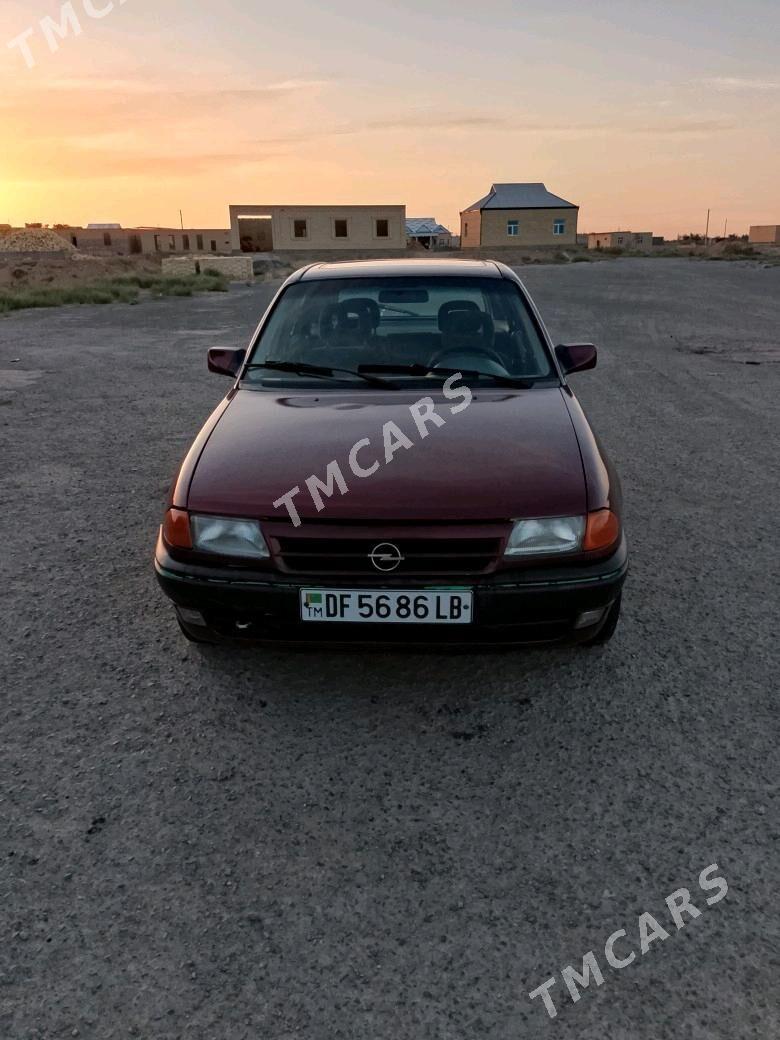 Opel Astra 1993 - 32 000 TMT - Дарганата - img 5